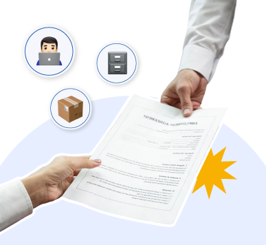 Firma de documentos para asegurar el cumplimiento de la normativa en gestión de activos en empresas.